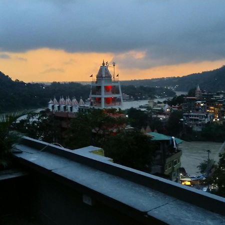 Bunkstay Coworking Hostel & Glamping Rishīkesh Exterior foto